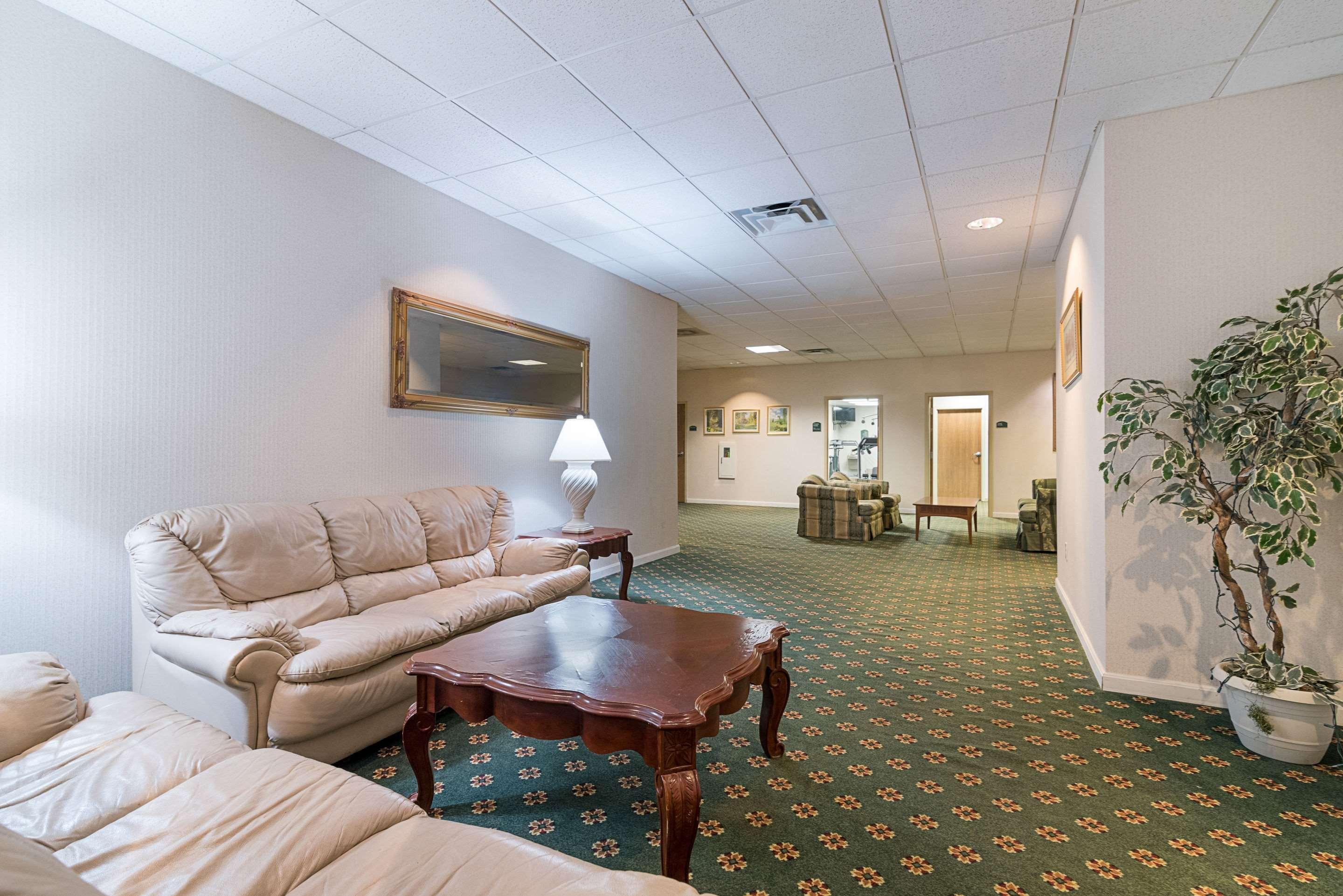 Quality & Near Howe Caverns Hotel