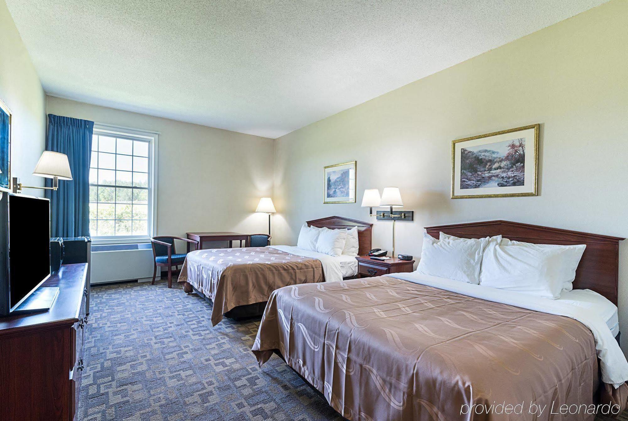 Hotel Quality & Near Howe Caverns Schoharie